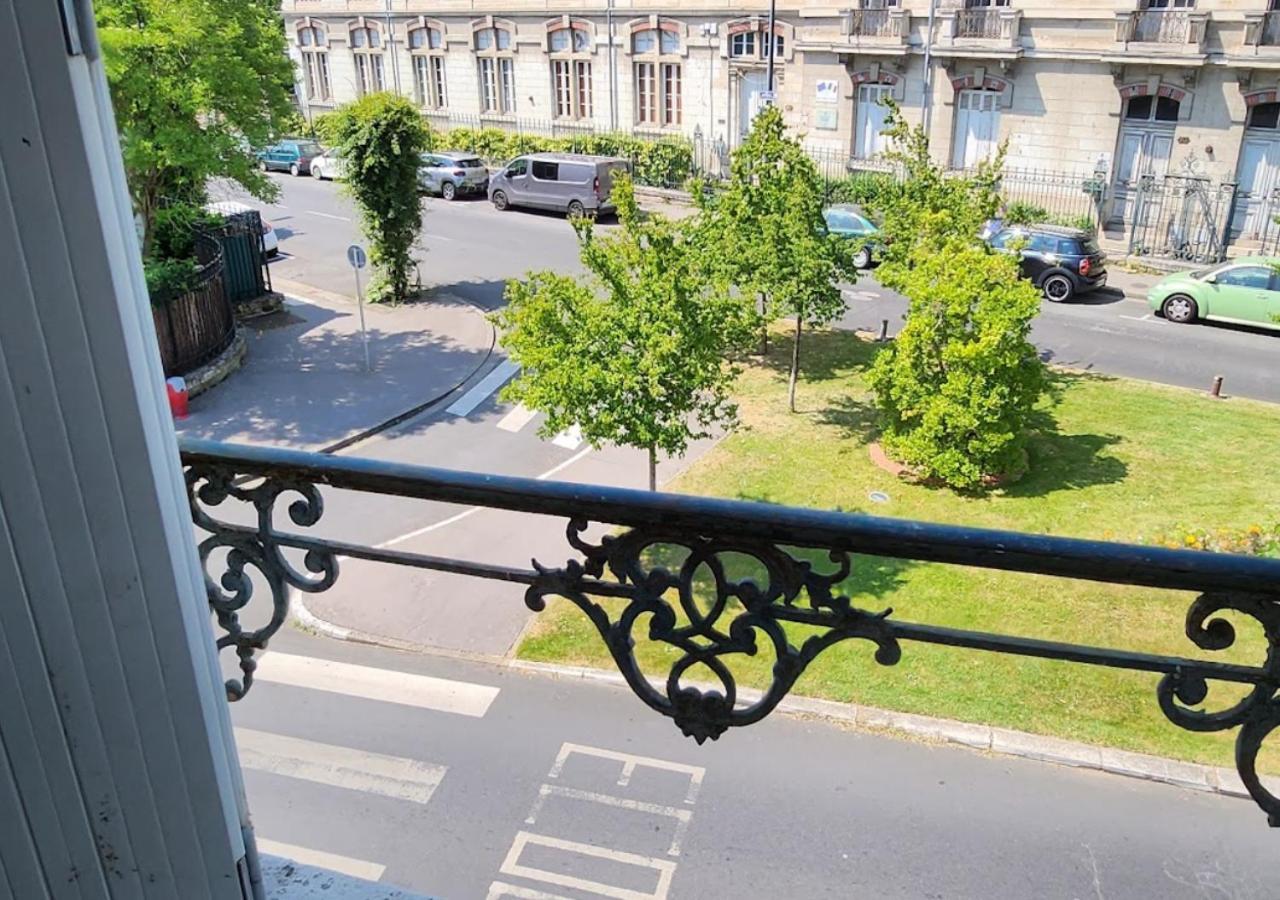 Le 6Eme Ciel De Gutenberg - Climatise トゥール エクステリア 写真
